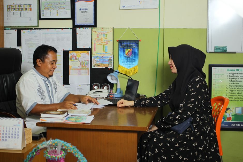 Contoh Nyata: Membaca Laporan Sepekan — laporan belajar mingguan